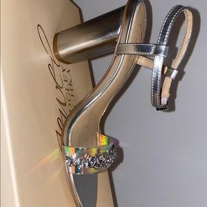 Jewel Badgley Mischka Women’s Sandals